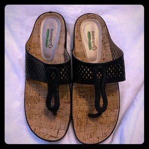 Women's Baretraps, Chinda Low Heel thong Sandals